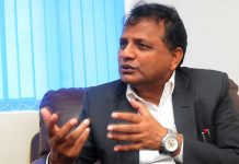 प्रदेश २ का मुख्यमन्त्री लालबाबु राउतले कोरोना भाइरसको संक्रमण देखिएको ठाउँलाई पूर्णरुपमा लकडाउन गरिने
