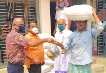 गरुडा नगरपालिकाले अतिविपन्न, गरिब तथा दैनिक ज्यालादारी परिवारलाई खाद्यान्न