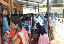 भोली देखि लाग्ने निषेधाज्ञाले सदरमुकाम गौरमा किनमेल गर्नेहरुको भिडबाट कोरोना संक्रमणको खतरा बढे