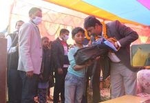 दुर्गा भगवती गाउपालिकाका सबै सामुदायिक विद्यालयले शैक्षिक सामग्री हस्तान्तरण