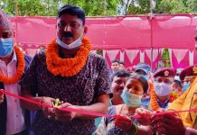 स्वास्थ्य चौकी र वार्ड कार्यालय भवनको उदघाटन