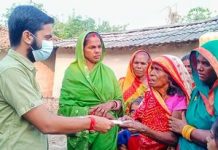 वडा अध्यक्ष झाले गरे एक पिडित परिवारलाई नगद सहयोग