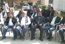 प्रधानन्यायाधीशको राजिनामा माग गर्दै राैतहटको वकिल पनि आन्दोलित