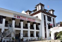 आज चुनाव प्रचारको अन्तिम दिन, मध्यरातदेखि मौनअवधि