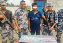 रौतहटको नेपाल भारत सीमा क्षेत्रबाट प्रहरीले एक भारतीय युवकलाई नक्कली नोटसहित पक्राउ