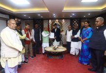 ११ बुँदे माग राख्दै लोसपाले बुझायो प्रधानमन्त्रीलाई ज्ञापनपत्र