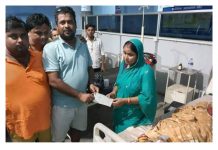 बिक्रान्त नेपालद्रारा पुर्व सचीव मण्डललाइ ५० हजारको सहयोग