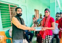 दुर्गाभगवती वडा नं. ३ ले गरे कक्षा १० का विद्यार्थीहरुलाई शैक्षिक सामग्री सहित विदाई