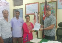 आरती साहकाे न्यायकाे माग गर्दे नेपाल स्वयंसेवक संघद्वारा सिडियोलाई ज्ञापन पत्र