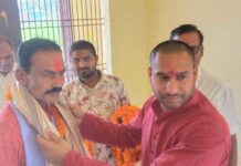 कटहरिया नगरपालिका ५ स्थित धनलक्षमी प्राबिका अध्यक्ष जैसवाललाई सम्मान