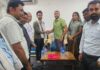 कटहरिया नगरपालिकामा प्राथमिक स्वास्थ्य केन्द्रमा एमडी डाक्टर चौधरी हाजिर