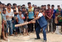 प्रादेशिक अस्पताल गौरको अध्यक्ष हाशमी द्वारा टि–ट्वान्टी क्रिकेट टुर्नामेन्टको उद्घाटन ।