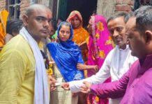 त्रिशूलीमा ज्यान गुमाएको परिवारलाई बौधीमाई नगरपालिकाका ११ जनाका परिवारलाई नगर प्रमुख यादबले नगद सहयोग