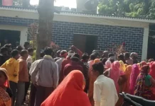 मेयर यादवलाई कारवाही गर्न माग गर्दै स्थानीयद्धारा विरोध प्रदर्शन
