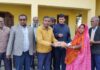 सखुआवा धमौरामा सुत्केरी महिलाका लागि यातायात खर्च र अण्डा वितरण