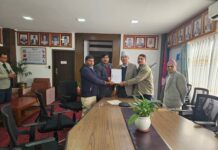 सांसद साहद्वारा सीमावर्ती नाका सुचारु गर्न ज्ञापनपत्र