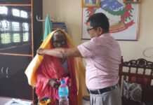ईशनाथमा दुई महिला स्वास्थ्य स्वयंसेविकाको सम्मान तथा विदाई